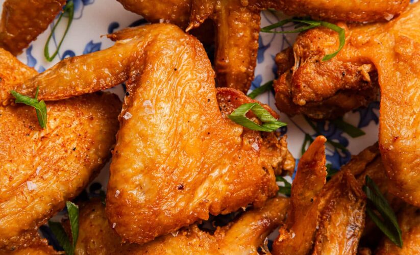 Smart Ways to Fry Chicken Wings for a Perfectly Crispy Delight in 2025