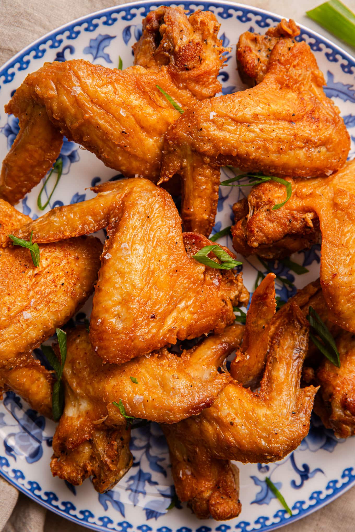 Smart Ways to Fry Chicken Wings for a Perfectly Crispy Delight in 2025