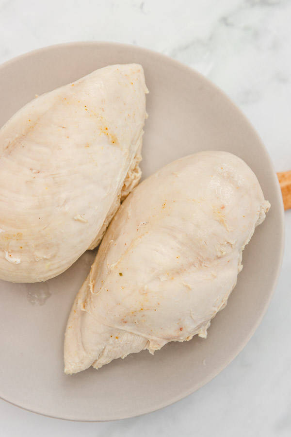 Smart Ways to Boil Chicken Breasts for Juicy and Flavorful Results in 2025