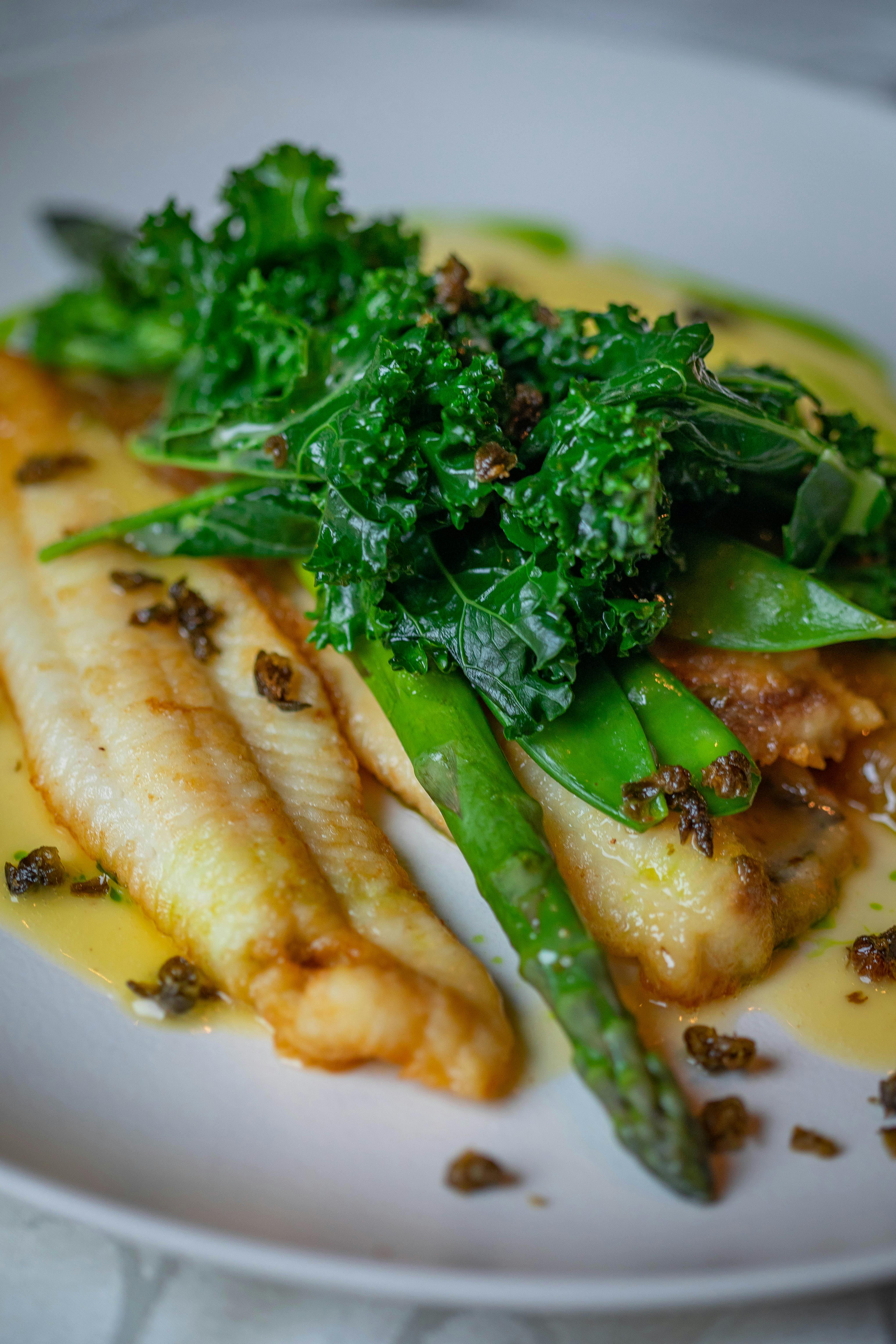 Preparing Air Fried Asparagus