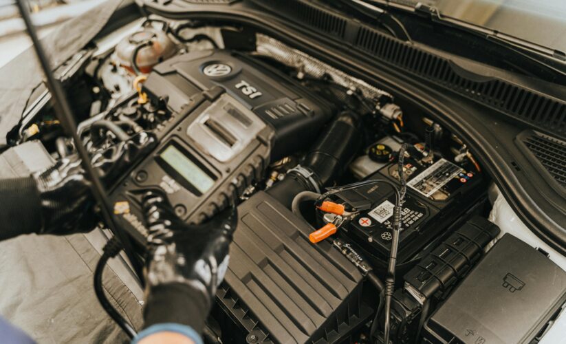 Practical Guide to How to Test Car Battery Efficiently in 2025